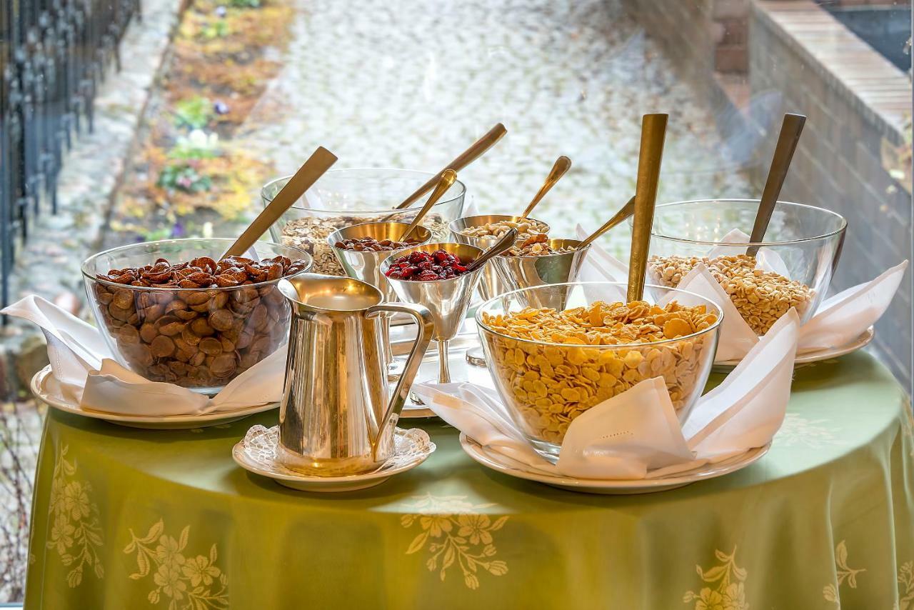 Grotthuss Boutique Hotel 维尔纽斯 外观 照片